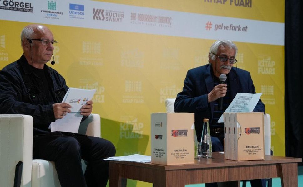 Bahaettin Karakoç, Kitap Fuarı’nda Şiirleriyle Anıldı