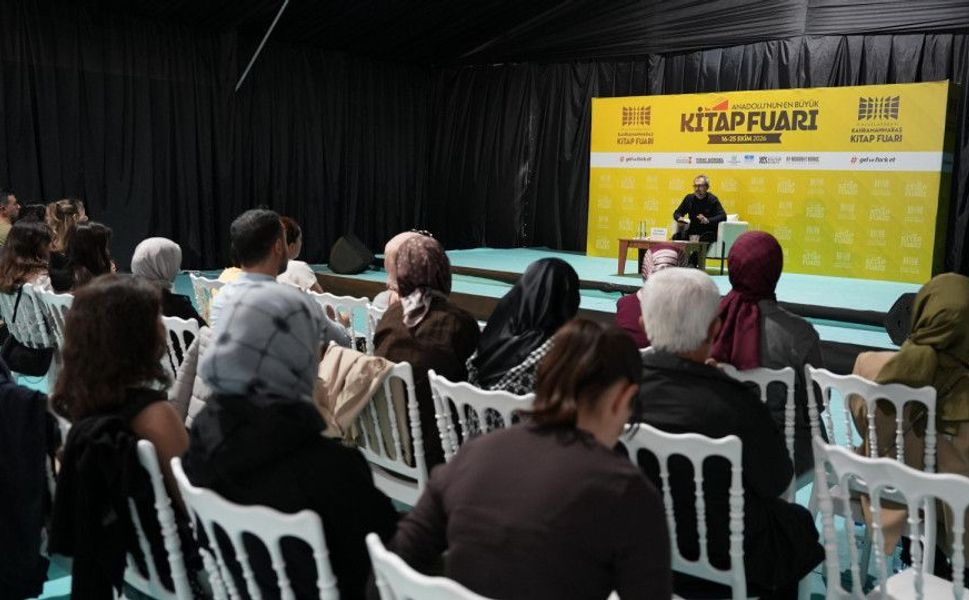 Büyükşehir’in Kitap Fuarı’nda Hakan Türkçapar’dan Psikolojik Sağlık Söyleşisi
