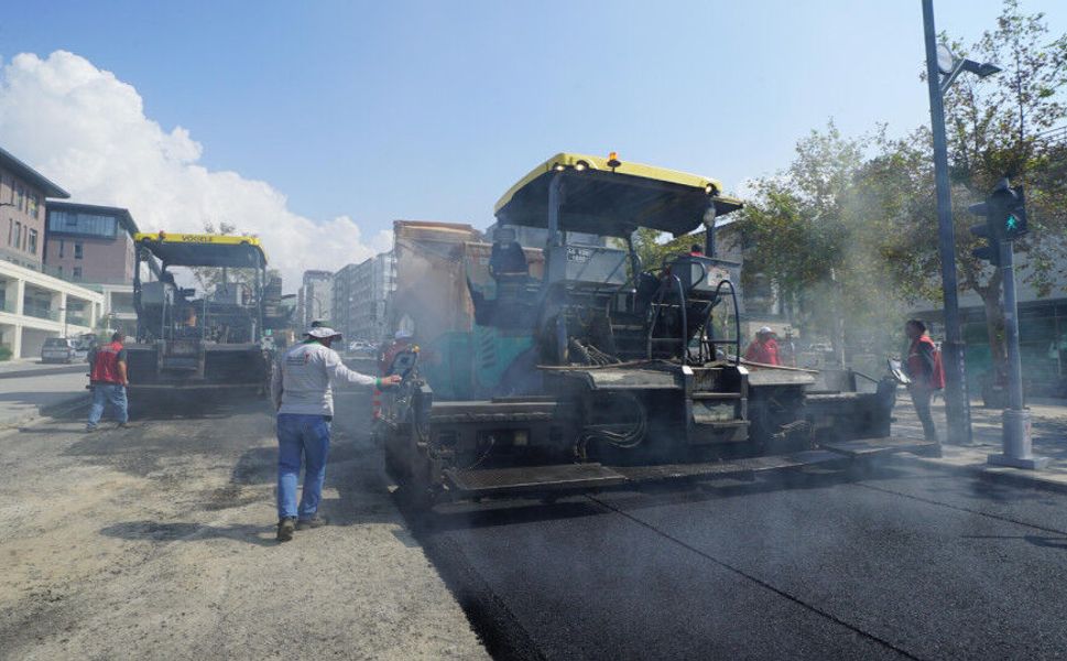 Büyükşehir, Hükümet Bulvarı’nın Asfaltını Yeniliyor