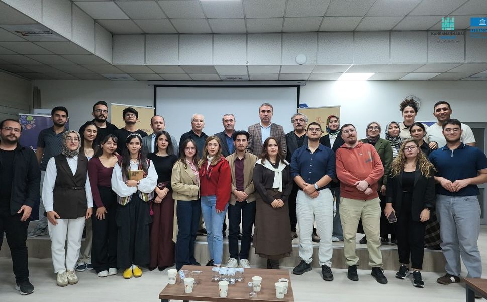 Büyükşehir, Edebiyat Şehrinde Genç Kalemlerin Önünü Açıyor