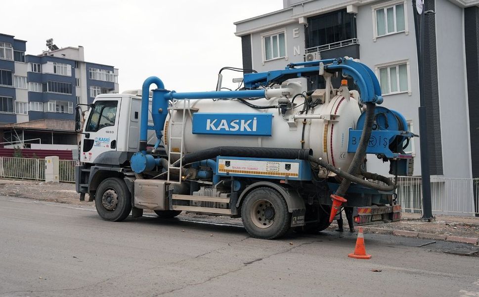 KASKİ’den Sağanak Yağışlar Öncesi Sahada Yoğun Mesai