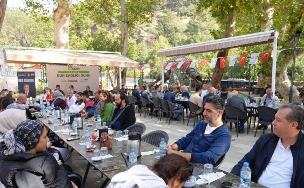 Büyükşehir, Dünya Ruh Sağlığı Günü’nde Gönüllere Dokundu