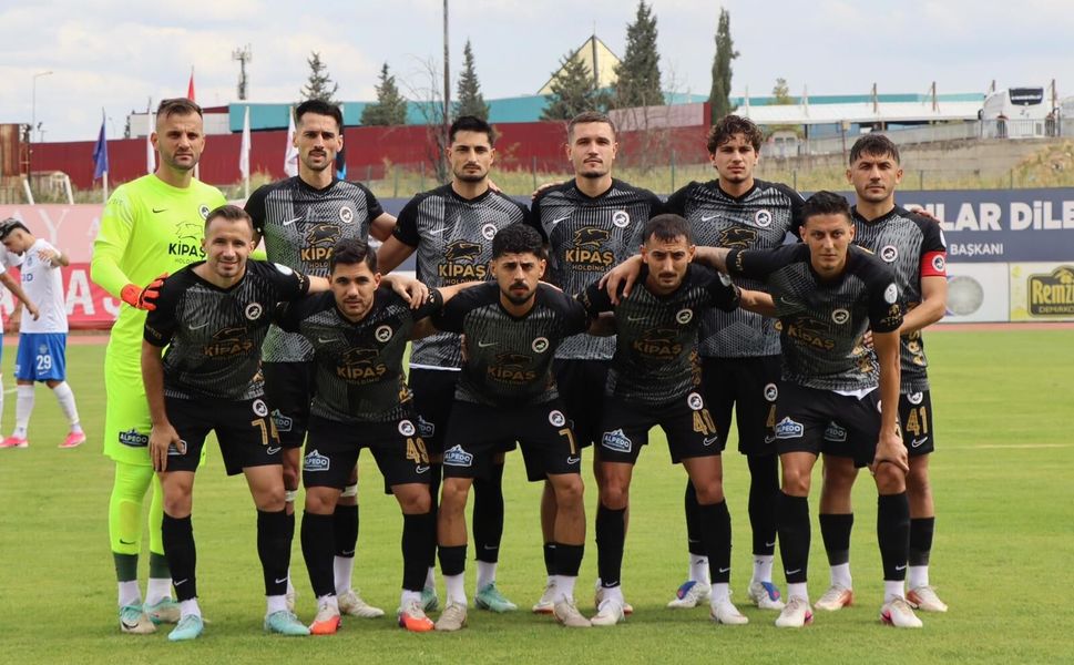 Kahramanmaraş Akedaş İstiklalspor, Ankara Demirspor’u Tek Golle Geçti
