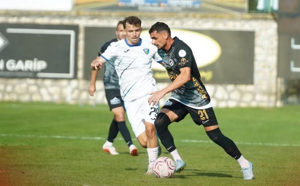 İstiklalspor Karacabey Deplasmanında 3-1 Yenildi