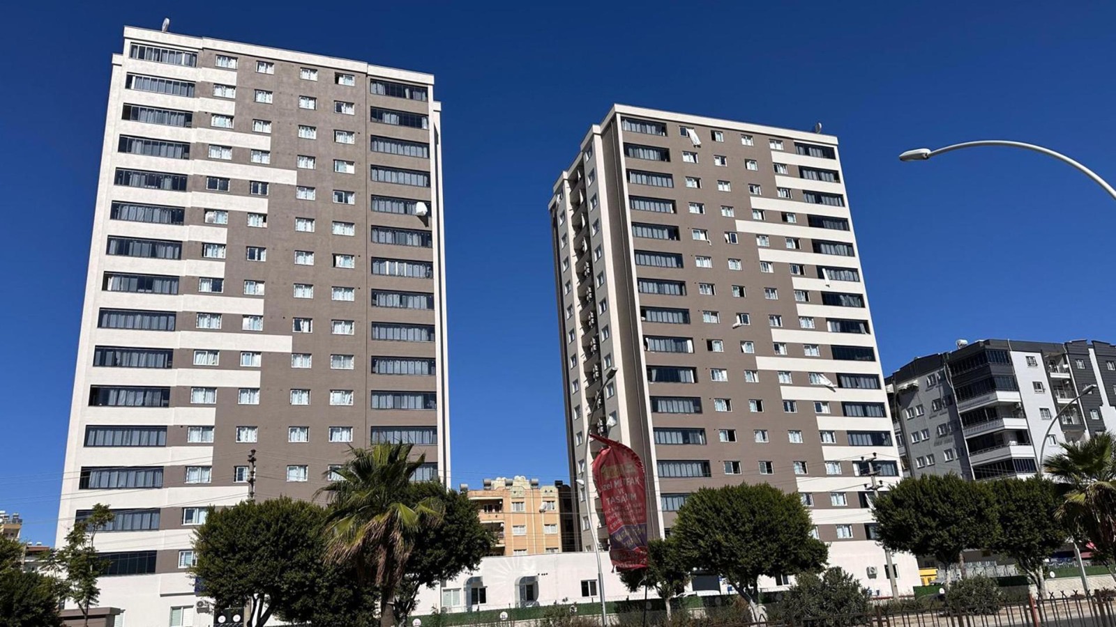 E25Cd76C 7E4B 4Dc2 9Ead 466578902115